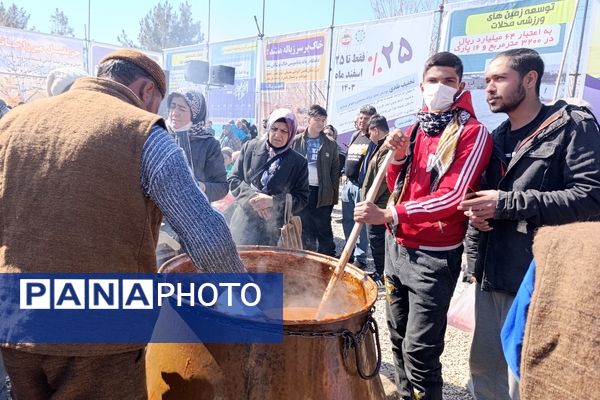 برگزاری جشنواره پخت سمنو در بجنورد 