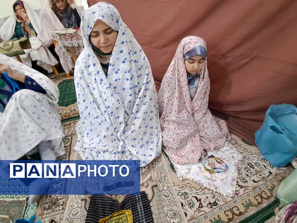اقامه نماز عید سعید فطر در مسجد جامع جمنان قائمشهر