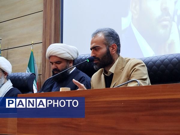آیین تجلیل از برترین‌های فوتبال و فوتسال شهرستان کاشمر 