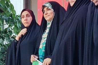 استقبال مردم بجنورد از بانوی شجاع رسانه ملی