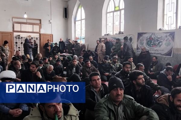 جشن انقلاب ایران در شهرستان زاوه