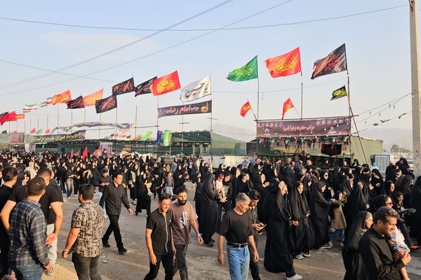 تاسوعا و عاشورا حسینی روز لب‌‌های تشنه و دل‌های سیراب از ایمان