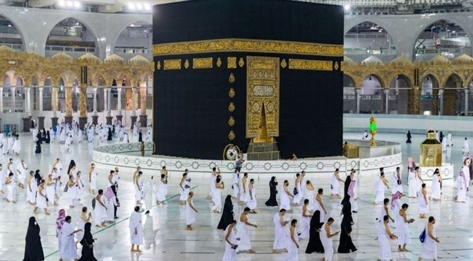 از نیمکت های مدرسه تا جوار کعبه