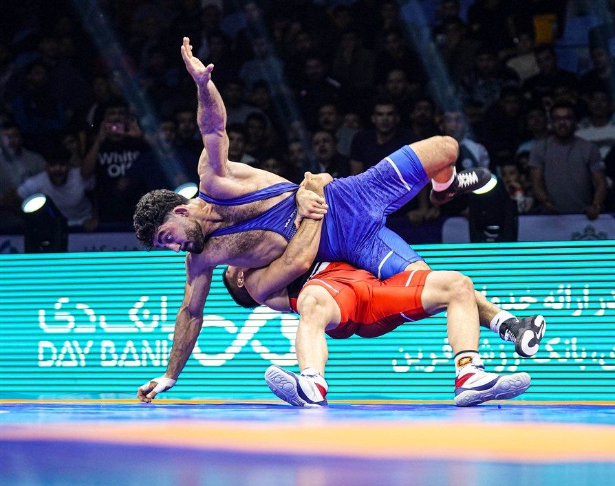 ساری میزبان هفته اول لیگ برتر کشتی آزاد