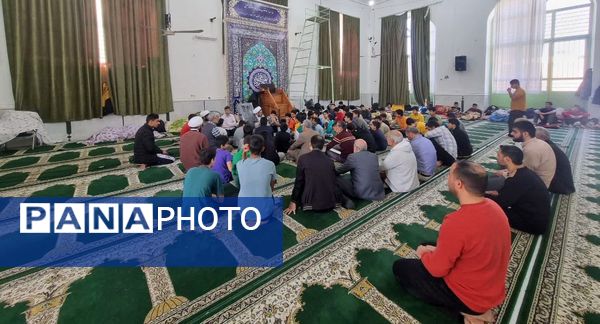 حضور پرشور دانش‌آموزان خلیل آبادی در مراسم معنوی اعتکاف
