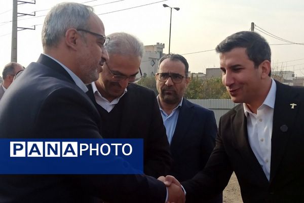 خشتِ بنای مدرسه ۱۸ کلاسه در شهرری گذاشته شد