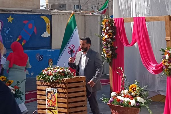 پروین اعتصامی، میزبان طرح سلامت دهان و دندان