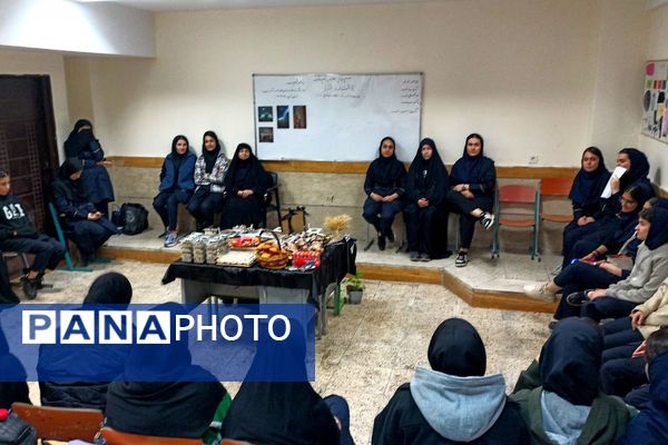 فاطمیه‌ای کوچک اما پر از عشق