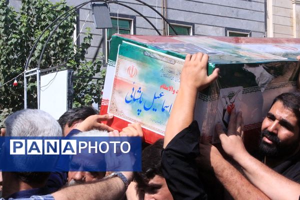 تشییعی که بهارستان را یکپارچه عزادار و مفتخر کرد