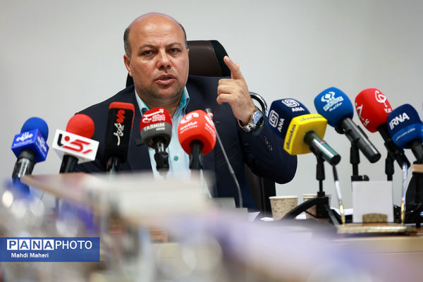 المپیادهای ورزشی دانشآموزی با رویکرد مشارکت و کار تیمی در سراسر کشور اجرا میشود