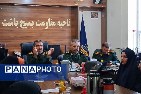 نشست هم‌اندیشی بانوان تأثیرگذار روستای شوش در باشت