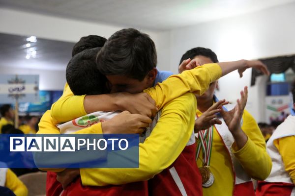 بازدید مدیرکل آموزش‌وپرورش گیلان از رقابت‌های ملی «آماده» در بندرانزلی