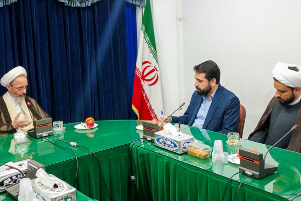 باید به فضای مجازی به عنوان یک نعمت بزرگ نگاه کنیم

