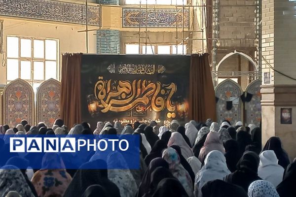 حضور شهید گمنام، حال‌وهوای نماز جمعه را متحول کرد