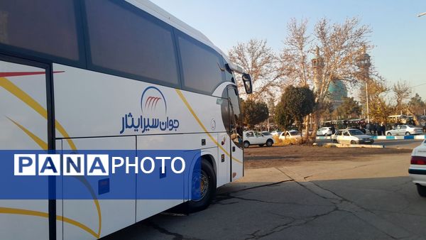 آخرین کاروان دانش‌آموزان پسر ناحیه ۴ کرج به اردوی راهیان نور 