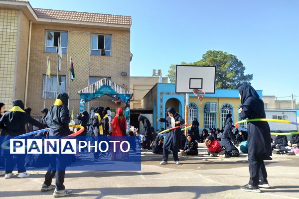روز شاد و به یاد ماندنی با برنامه‌های ورزشی در مدرسه