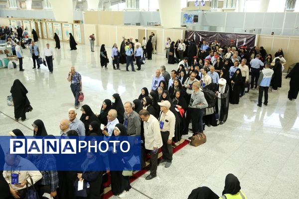 آغاز عملیات اعزام زائران خانه خدا از فرودگاه اصفهان