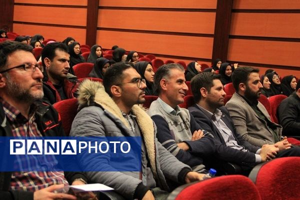 نشست هم‌اندیشی معاونان و مربیان پرورشی بهارستان 2