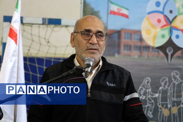 آیین افتتاحیه المپیاد ورزشی درون‌مدرسه‌ای در یزد
