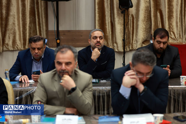 نشست خبری معاون پرورشی و فرهنگی وزیر آموزش‌وپرورش