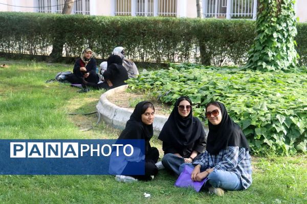 غوغای دانشگاه فردوسی مشهد در روز کنکور ۱۴۰۴