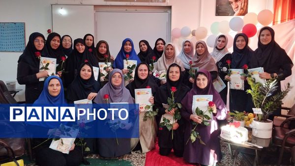 روز معلم ، جشن سپاس از بانیان پیشرفت و تعالی