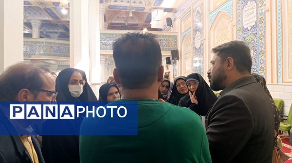  اولین جلسه انجمن اولیاء و مربیان دبیرستان پسرانه متوسطه اول عبدالحسین قفلی