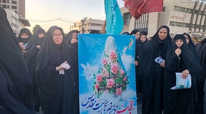 راهپیمایی گرامیداشت روز عفاف و حجاب در مشهد مقدس