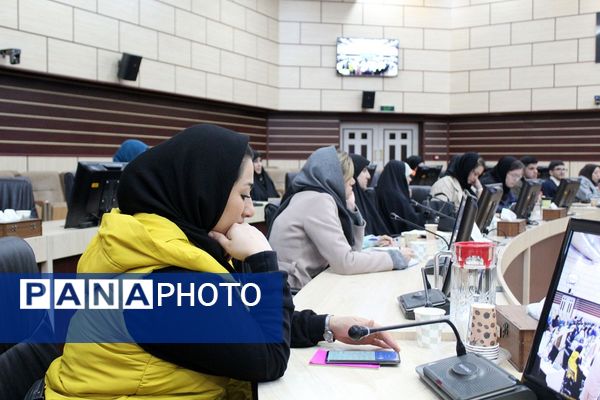 اولین جلسه قرارگاه اجتماعی استان البرز در سالن شهدای استانداری
