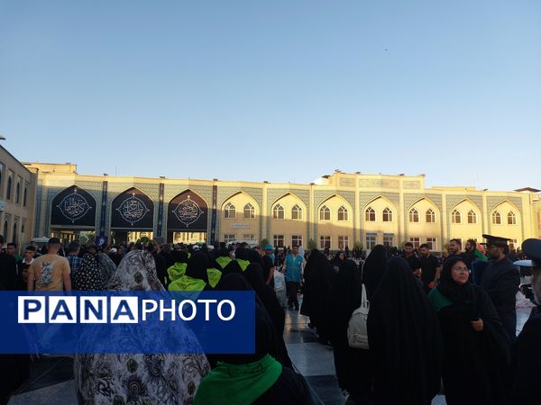 مراسم خطبه خوانی شام شهادت امام رضا(ع) در ایوان ولیعصر صحن پیامبر اعظم (ص)