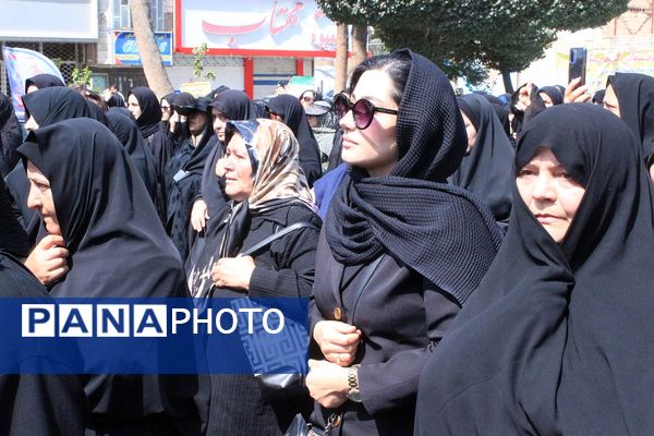 تشییعی که بهارستان را یکپارچه عزادار و مفتخر کرد