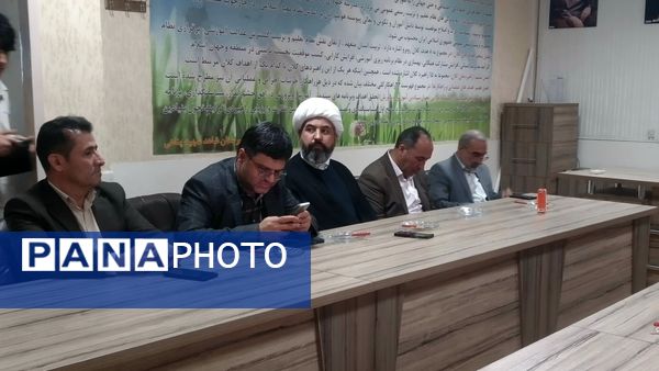 زنگ نماز متمرکز استانی در دبیرستان شهید پناهی ناحیه 3 کرج  نواخته شد