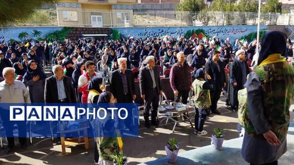 جشن عاطفه‌ها در مدارس اسکو