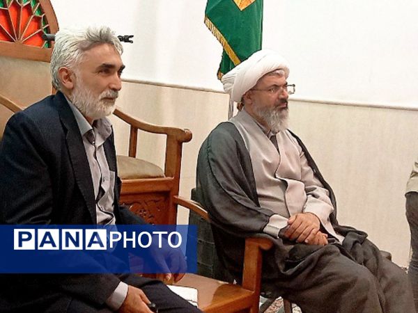 نشست هم اندیشی و هماهنگی اصحاب رسانه و امام جمعه کاشمر