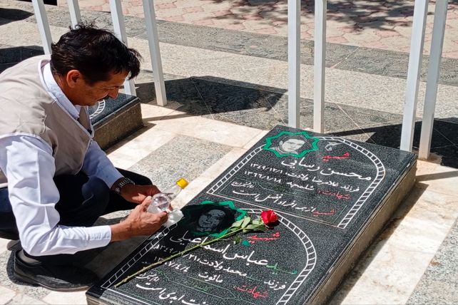 معلمانی که میهمان شهدا شدند