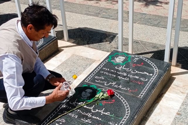 معلمانی که میهمان شهدا شدند