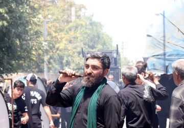 حضور پرشور عاشورایی عاشقان اباعبدالله در روستای رستم آبادجواد 
