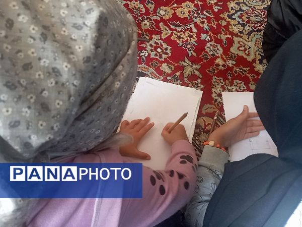 غرفه کودک در نمازجمعه کاشمر