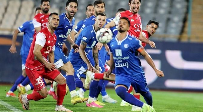 نعیم‌آبادی: پرسپولیس دیگر جای اشتباه ندارد/ تساوی هم برای سرخ‌ها حکم باخت دارد