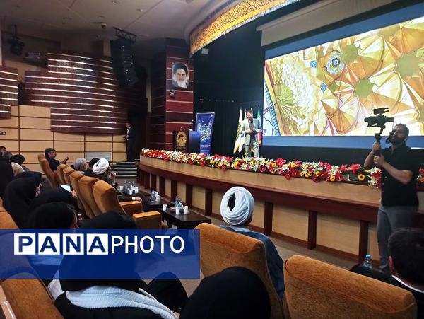 سی و دومین جشنواره فرهنگی هنری قرآن و عترت در مشهد برگزار شد