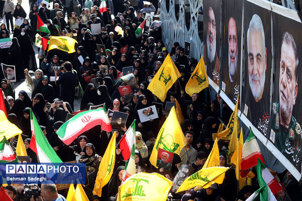تجمع محکومیت ترور سید حسن نصرالله و قدردانی از عملیات وعده صادق ۲ در میدان امام حسین(ع)