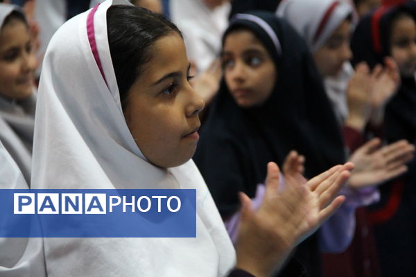 برگزاری آیین اهدای جوایز و تقدیر از شرکت کنندگان جشنواره طناب زنی دانش آموزان ابتدایی دختر مدارش شهرستانهای تهران در ری یک