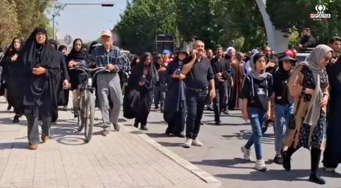 گزارش راهپیمایی جاماندگان اربعین حسینی 1447 زرینشهر
