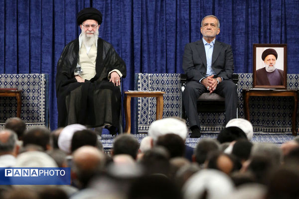 مراسم تنفیذ حکم چهاردهمین دوره ریاست‌جمهوری اسلامی ایران‌