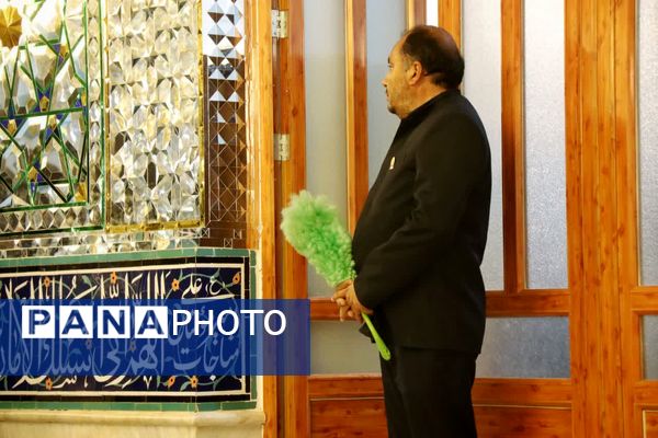 مراسم قرائت دعای ام داوود در امامزاده سید عباس بن موسی (ع) در بجنورد 