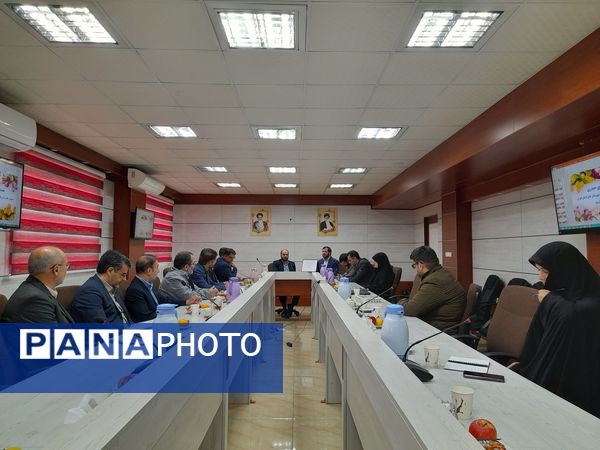جلسه قطبی کارشناسان گزینش به میزبانی اداره آموزش و پرورش ملارد