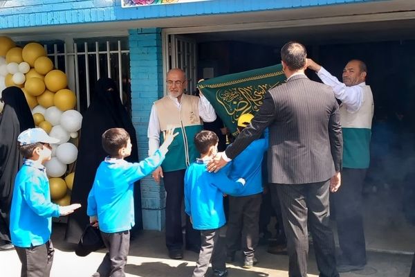 حضورخادمیاران امام رضا (ع) در آموزشگاه شهید رسول نم‌نبات ناحیه۴ اصفهان 