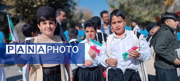 صدای وحدت دانش‌آموزان فارسان در روز ۱۳ آبان 