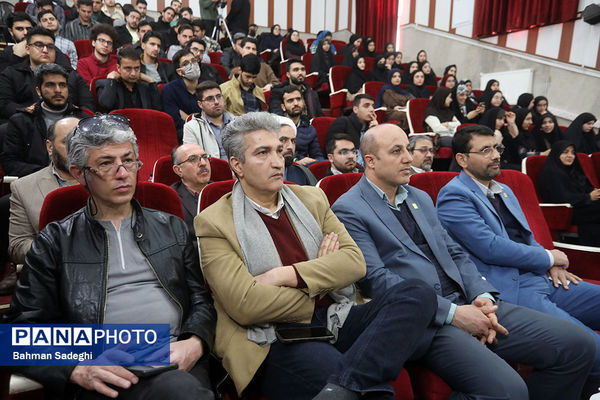 اختتامیه اولین دوره توانمندسازی دبیران و اعضای کانون‌های هنرهای نمایشی دانشگاه فرهنگیان 