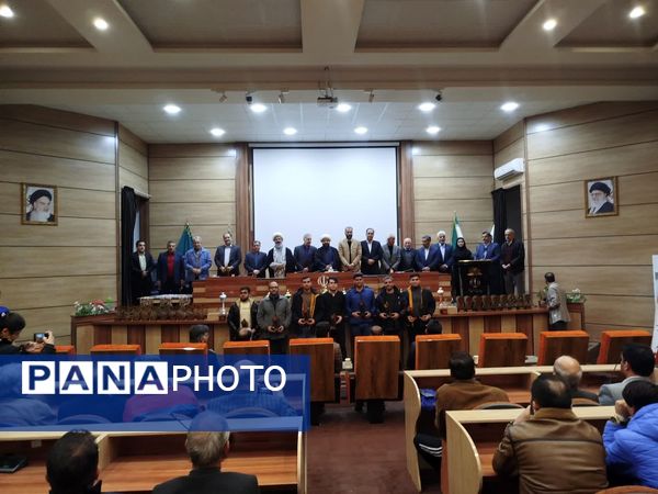 آیین تجلیل از برترین‌های فوتبال و فوتسال شهرستان کاشمر 